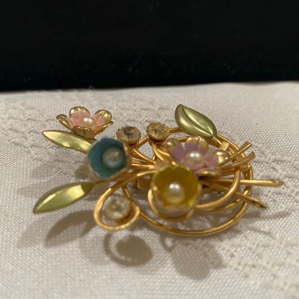 Vintage Gold Enamel And Pearl Flower Spray Brooch